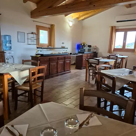 Azienda Agrituristica La Janna Di La Faj *