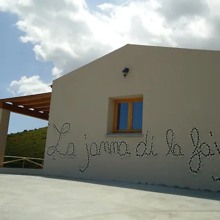 Lantgård Azienda Agrituristica La Janna Di La Faj *