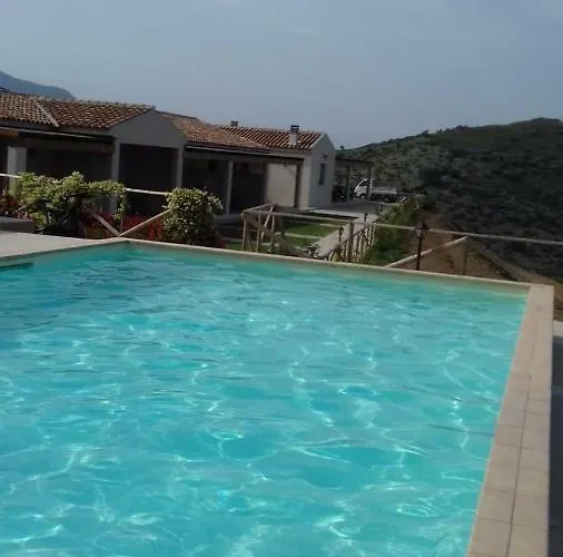 Azienda Agrituristica La Janna Di La Faj Vakantieboerderij *